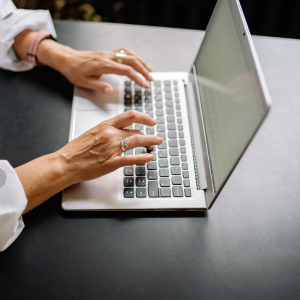 Passo a passo para transformar ideias em textos consistentes